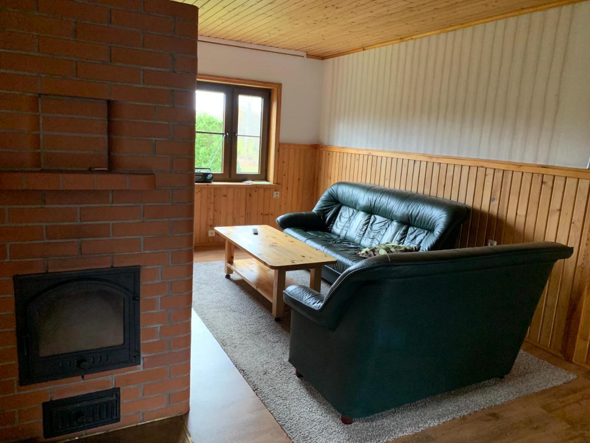 Keldrimaee Kuelalistemaja Bed & Breakfast Hiiumaa Bagian luar foto