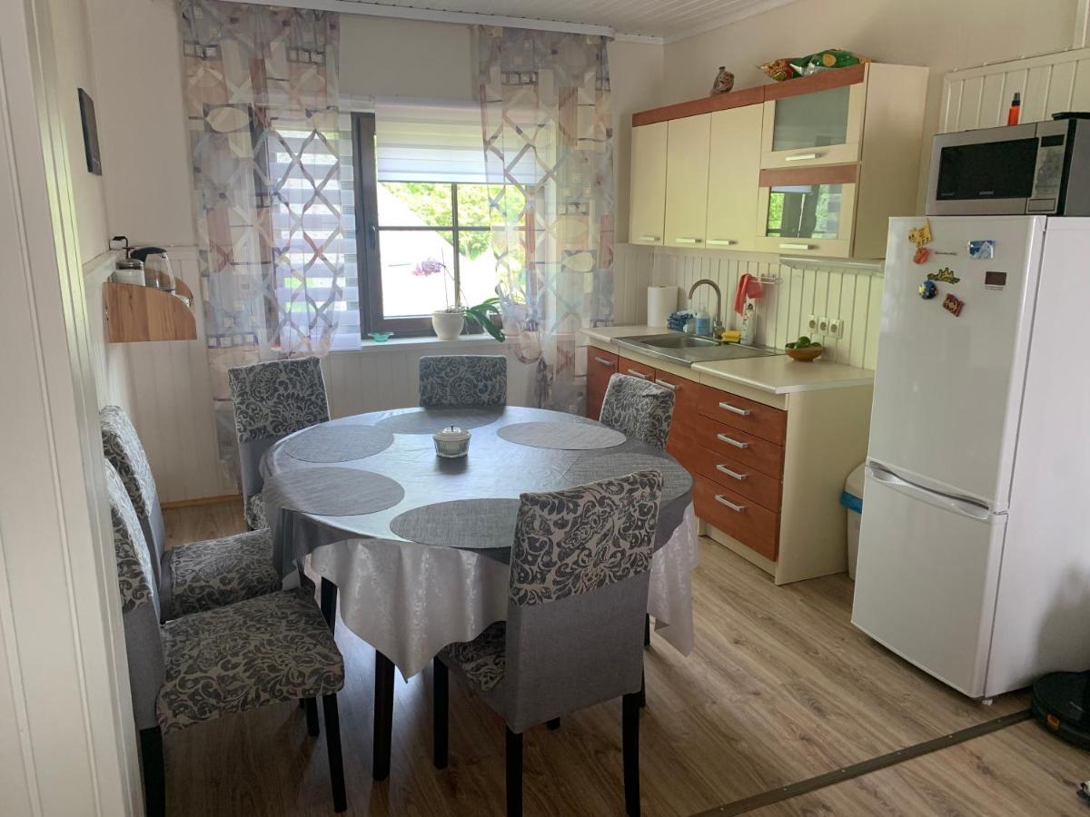 Keldrimaee Kuelalistemaja Bed & Breakfast Hiiumaa Bagian luar foto
