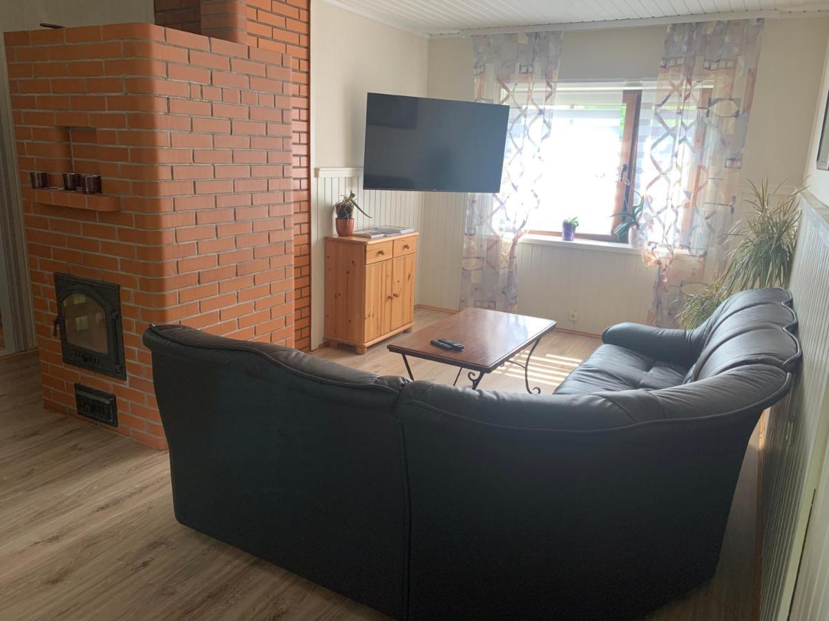 Keldrimaee Kuelalistemaja Bed & Breakfast Hiiumaa Bagian luar foto